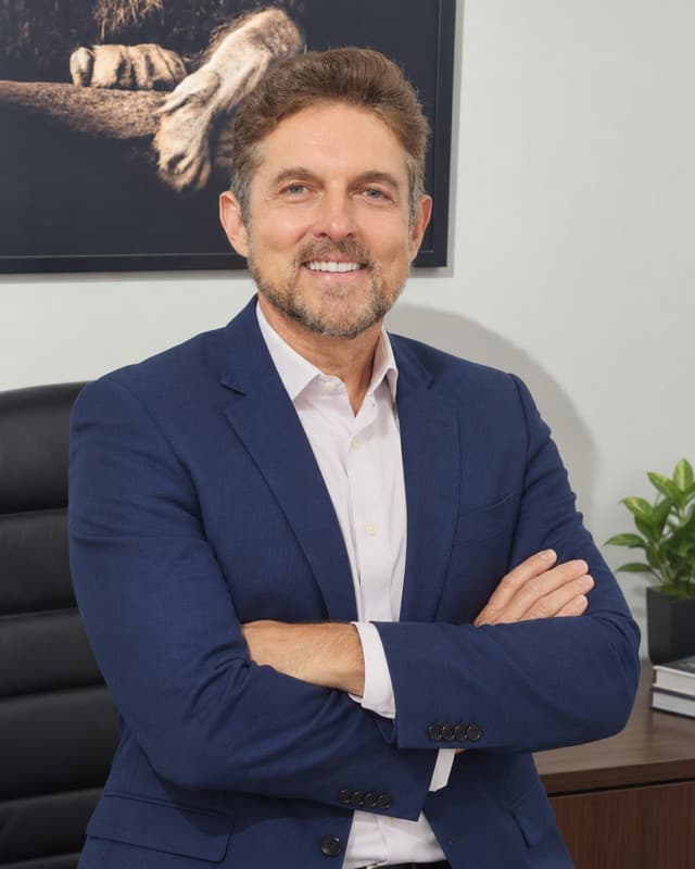 Denis França - Líder da Escola de Negócios